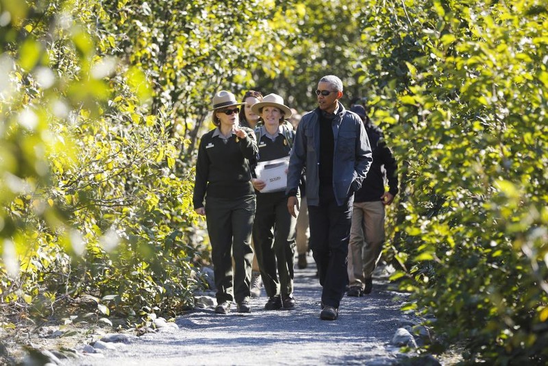 Trai nghiem thu vi o Alaska cua Tong thong Obama-Hinh-6